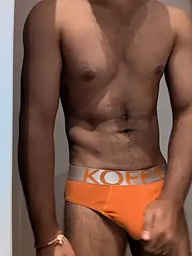 handsome-hunky online show from May 13, 2026, 6:37 pm