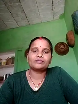 Snapshot of Shivani09900 chatting on May 31, 2026, 6:30 am Shivani09900 online show from May 31, 2026, 6:30 am