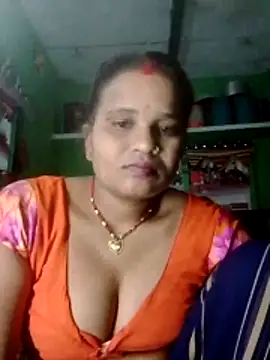 Snapshot of Shivani09900 chatting on May 31, 2026, 7:03 pm Shivani09900 online show from May 31, 2026, 7:03 pm