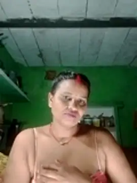 Snapshot of Shivani09900 chatting on July 12, 2026, 7:26 pm Shivani09900 online show from July 12, 2026, 7:26 pm