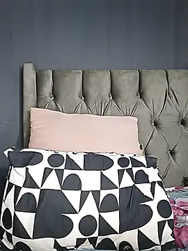 Cybil Hearts online show from April 9, 2026, 3:52 am