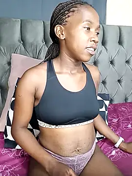 Cybil Hearts online show from April 3, 2026, 8:37 pm