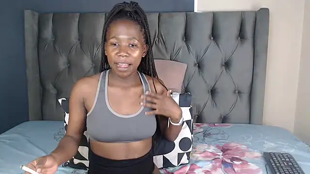 Cybil Hearts online show from April 8, 2026, 8:27 am