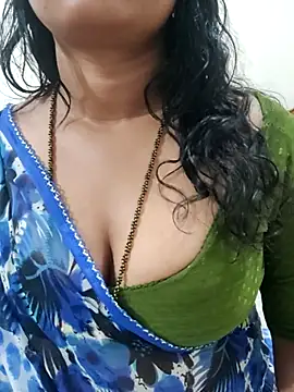 Snapshot of Ramya_456 chatting on June 18, 2026, 8:46 am Ramya 456 online show from June 18, 2026, 8:46 am