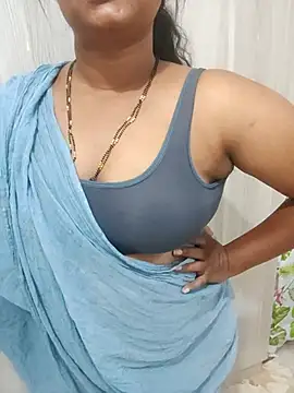 Snapshot of Ramya_456 chatting on June 3, 2026, 2:33 pm Ramya 456 online show from June 3, 2026, 2:33 pm