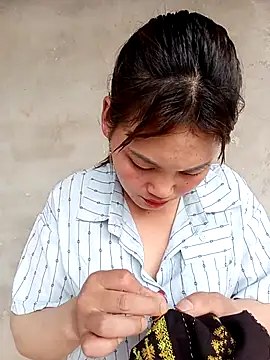 meg 06 online show from April 7, 2026, 10:39 am