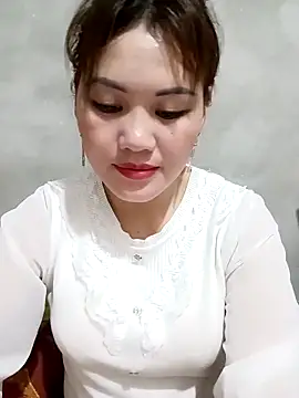 meg 06 online show from April 8, 2026, 1:34 pm