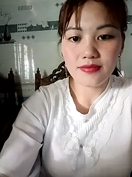 meg 06 online show from April 9, 2026, 6:19 am