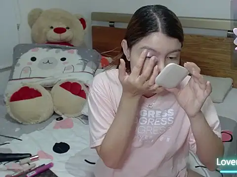 honey-blossom online show from March 30, 2026, 9:22 am