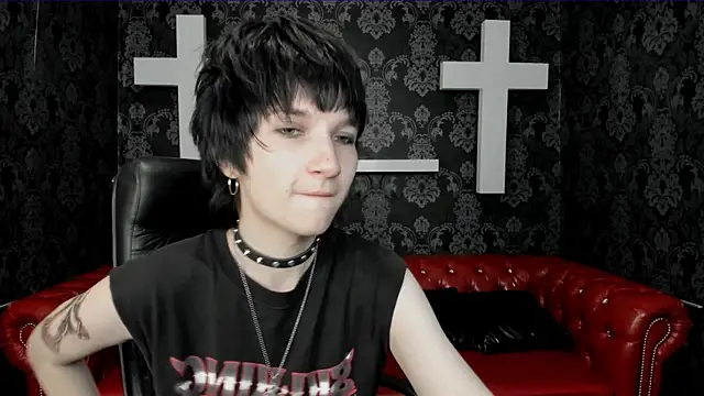 Snapshot of AdonBev chatting on July 25, 2026, 8:33 am AdonBev online show from July 25, 2026, 8:33 am