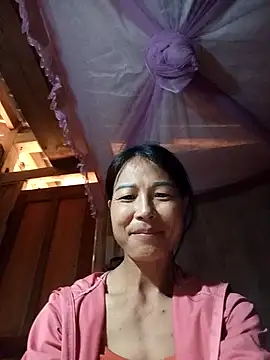 Snapshot of -Numin- chatting on May 4, 2026, 3:43 am -Numin- online show from May 4, 2026, 3:43 am