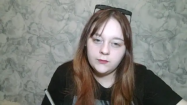 Jenny Kiss  online show from March 28, 2026, 5:25 pm