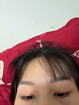 Snapshot of Yuri_k2 chatting on June 1, 2026, 4:45 am Yuri k2 online show from June 1, 2026, 4:45 am