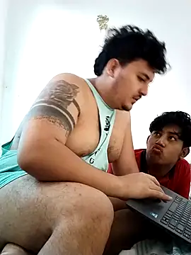 dyland gaga online show from April 8, 2026, 7:26 pm