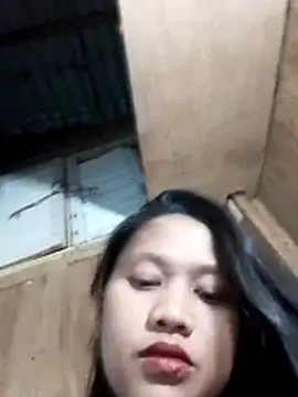 xxursweetyoonaxx online show from April 2, 2026, 7:09 pm