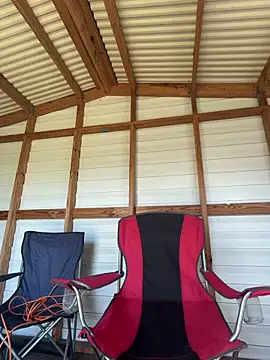 Snapshot of Thirdlegsuave chatting on April 12, 2026, 2:53 pm Thirdlegsuave online show from April 12, 2026, 2:53 pm