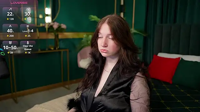 Elisabeth Binder online show from April 1, 2026, 3:41 am