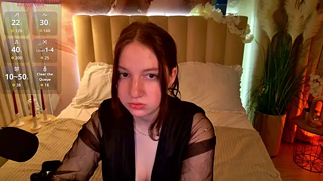 Elisabeth Binder online show from April 14, 2026, 3:44 am