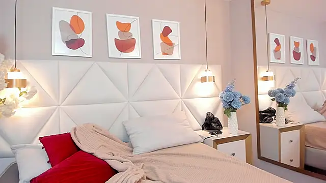 Snapshot of Hanna__mitsury_ chatting on April 1, 2026, 12:28 pm Hanna mitsury online show from April 1, 2026, 12:28 pm