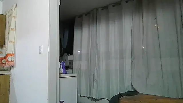 Snapshot of Veronica_missbigg chatting on July 20, 2026, 8:54 am Veronica missbigg online show from July 20, 2026, 8:54 am