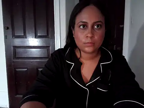 Snapshot of biancadoesit chatting on May 28, 2026, 3:47 am biancadoesit online show from May 28, 2026, 3:47 am