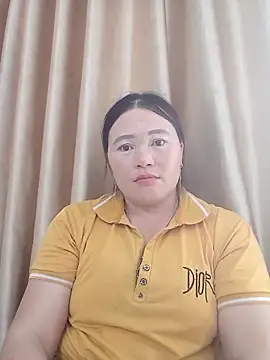 Lily Daisy online show from April 3, 2026, 2:51 am