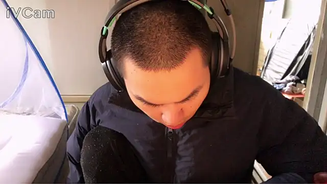 dyjdddttj online show from March 31, 2026, 1:29 am