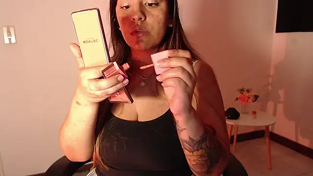 Ivvy Bloom online show from April 11, 2026, 2:08 am