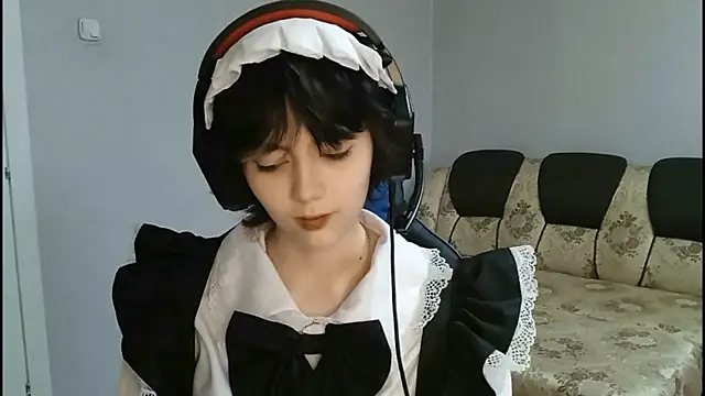 ShaynaLinley online show from April 8, 2026, 3:24 pm