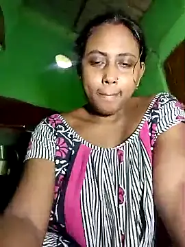 Snapshot of puja560 chatting on April 12, 2026, 1:31 am puja560 online show from April 12, 2026, 1:31 am