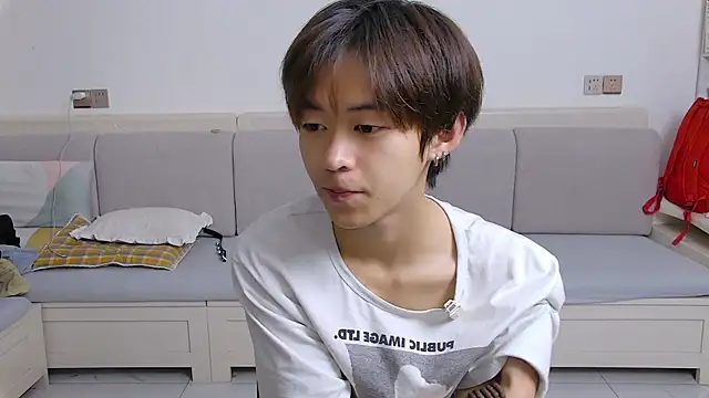 Snapshot of buding-001 chatting on March 26, 2026, 10:57 am buding-001 online show from March 26, 2026, 10:57 am