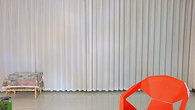 Snapshot of buding-001 chatting on April 12, 2026, 5:22 am buding-001 online show from April 12, 2026, 5:22 am