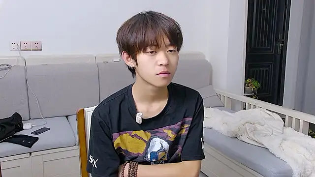 Snapshot of buding-001 chatting on March 24, 2026, 11:21 am buding-001 online show from March 24, 2026, 11:21 am