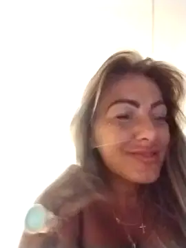 Exotic ParisX online show from April 3, 2026, 11:22 pm