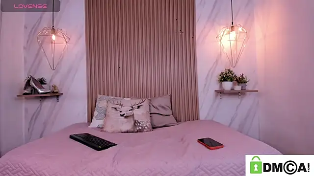 Snapshot of alisson_foxxy chatting on April 1, 2026, 1:41 pm alisson foxxy online show from April 1, 2026, 1:41 pm