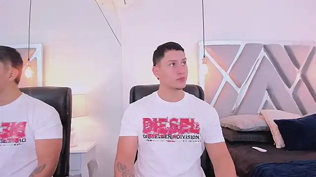 Chriss Diamond online show from April 12, 2026, 8:01 pm