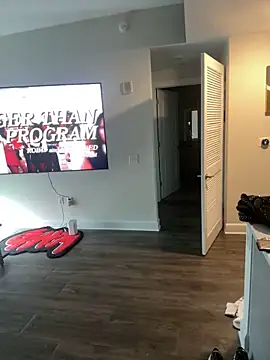 zay1xxx online show from March 30, 2026, 5:03 pm