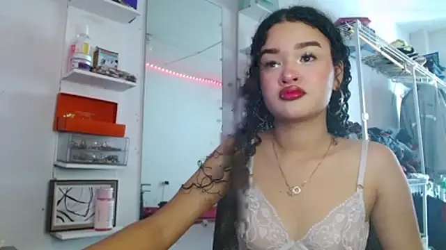 Snapshot of angel_lust1 chatting on May 28, 2026, 7:20 pm angel lust1 online show from May 28, 2026, 7:20 pm