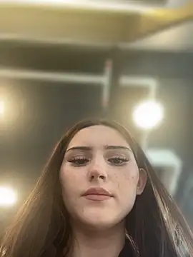 AnitaFly online show from April 9, 2026, 10:54 am