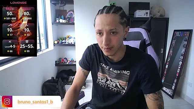 Snapshot of Bruno_santos1 chatting on May 17, 2026, 1:22 pm Bruno santos1 online show from May 17, 2026, 1:22 pm