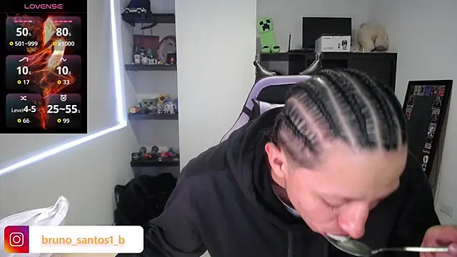 Snapshot of Bruno_santos1 chatting on May 15, 2026, 1:09 pm Bruno santos1 online show from May 15, 2026, 1:09 pm