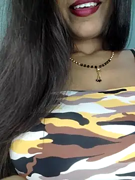 khushi ji00 online show from April 15, 2026, 5:17 pm