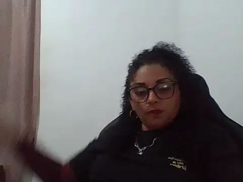 lachurca693 online show from April 6, 2026, 3:13 am