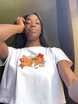 Lysii online show from April 17, 2026, 8:33 pm