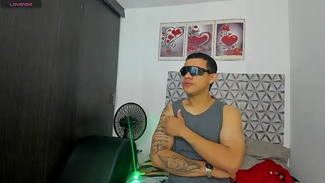 Snapshot of Benjamin_lich chatting on June 8, 2026, 1:00 pm Benjamin lich online show from June 8, 2026, 1:00 pm