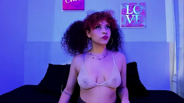 Naomi Doll  online show from April 16, 2026, 8:20 pm