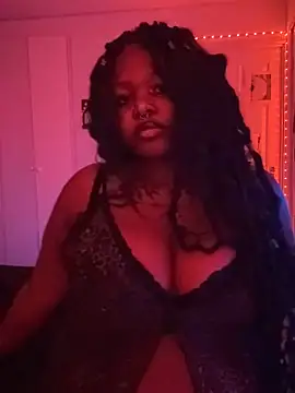 Snapshot of Nyla_xox chatting on May 23, 2026, 8:41 pm Nyla xox online show from May 23, 2026, 8:41 pm