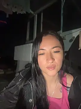 Snapshot of kimberly_peter chatting on June 11, 2026, 12:32 am kimberly peter online show from June 11, 2026, 12:32 am