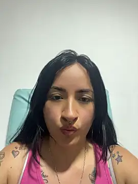 Snapshot of kimberly_peter chatting on May 5, 2026, 1:08 am kimberly peter online show from May 5, 2026, 1:08 am