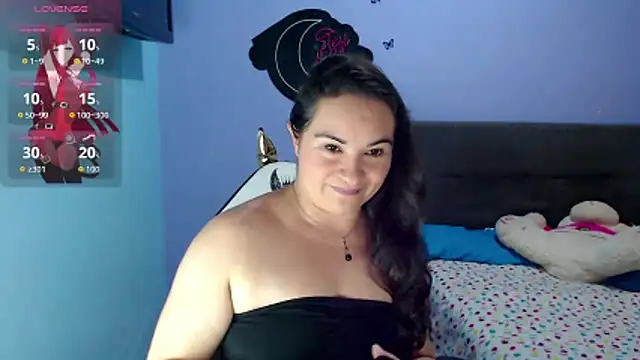 kyra sol online show from March 29, 2026, 8:21 pm